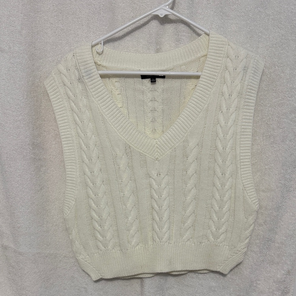 Large Sweater Vest